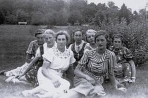 um 1937