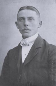 1911