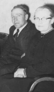 1953