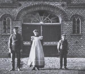 1910
