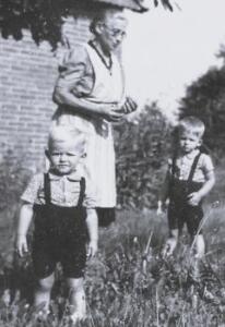 1949