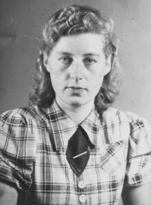 um 1944
