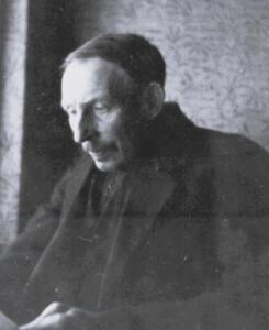 um 1925