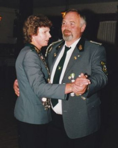 Juli 2001   