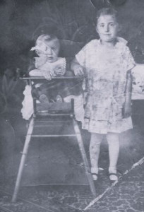 um 1930