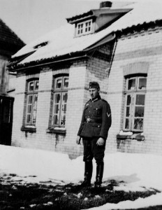 um 1941