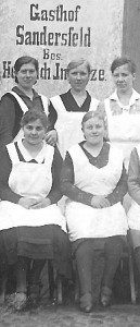 um 1930    