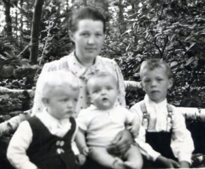 1938       