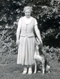 um 1942 