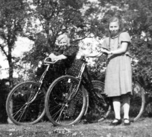 um 1934 