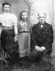um 1910