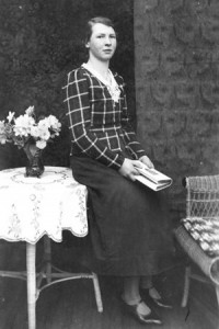 um 1937   