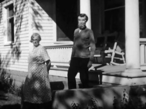 1933 