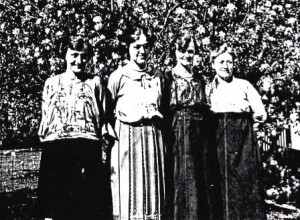 1923