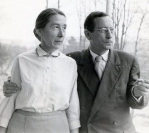April 1962  