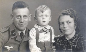 um 1941
