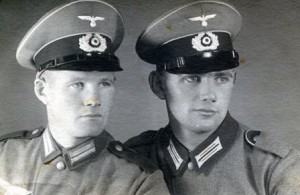 um 1940        