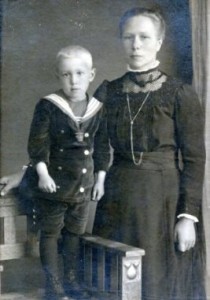 um 1918  