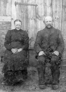 um 1925  