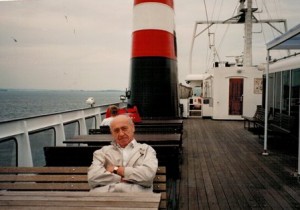 1990   