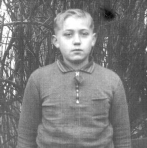 um 1933  