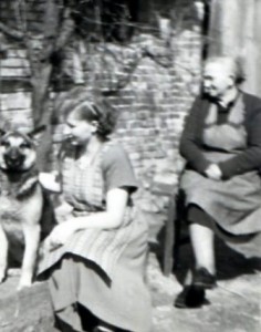 April 1953    