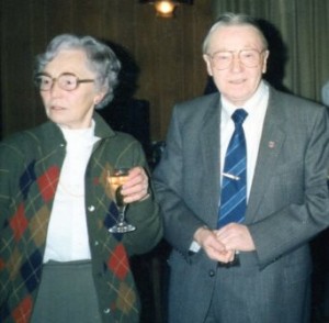 1990     