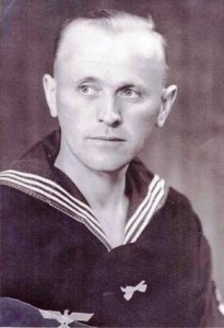 um 1940   