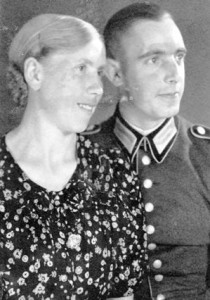 um 1940  