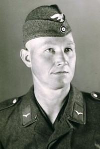 um 1942    
