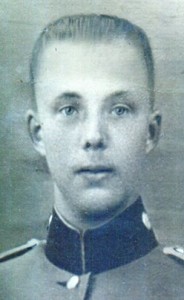 um 1910   