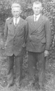 um 1932     