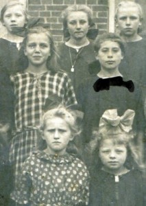 um 1922           