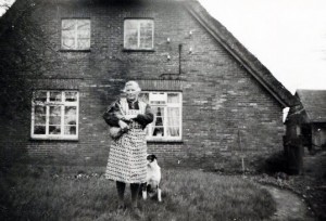 um 1975   