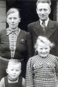 um 1942   