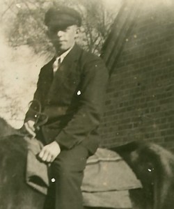 um 1936      