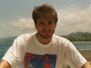 März 1992                            